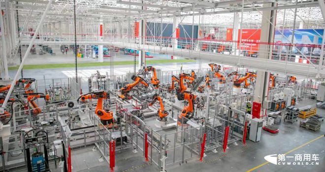 二十億回饋！三一重卡營銷升級，智能機器人銷售引領(lǐng)卡友新體驗