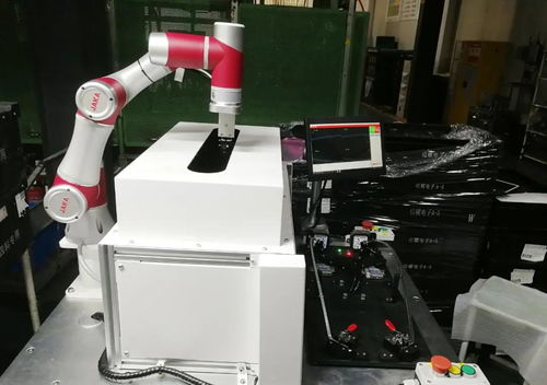 實(shí)力見(jiàn)證 節(jié)卡機(jī)器人驚艷亮相深圳智博會(huì)，引領(lǐng)智能機(jī)器人研發(fā)新浪潮