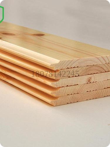 實(shí)木原木色樟子松免漆扣板 打造自然溫馨的室內(nèi)空間